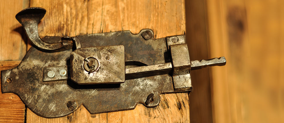Antique door lock